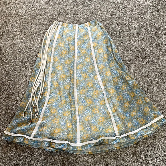 Chessa Davis women’s prairie skirt - Picture 1 of 3